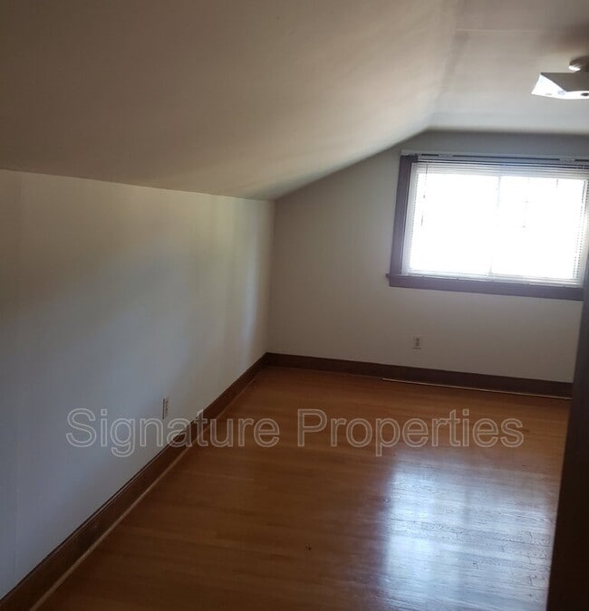 Building Photo - 7285 Beulah Church Rd