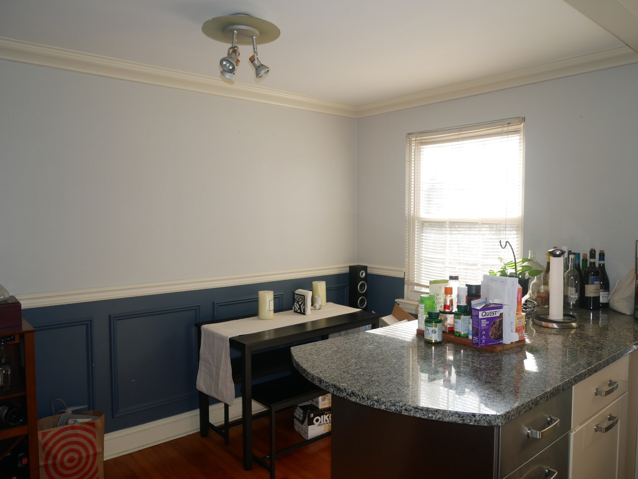 Building Photo - 190 Knickerbocker Rd