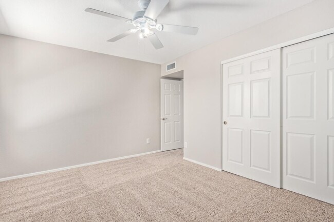 Building Photo - 7392 W Kristal Way
