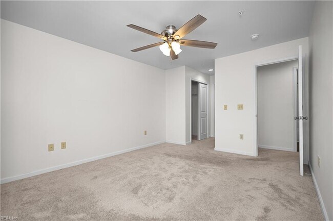 Building Photo - 414 Delaware Ave