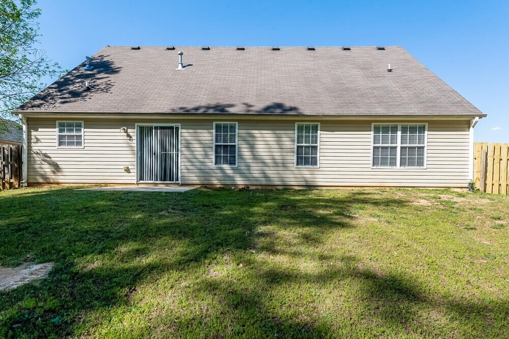 Building Photo - 232 Galway Ln