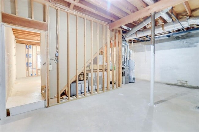 Building Photo - 1049 Seven Springs Cir NE