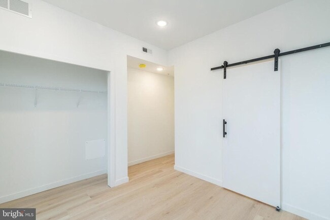 Building Photo - 2721 N Howard St