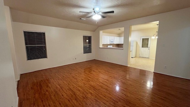 Building Photo - 5434 Cinnamon Lake Dr