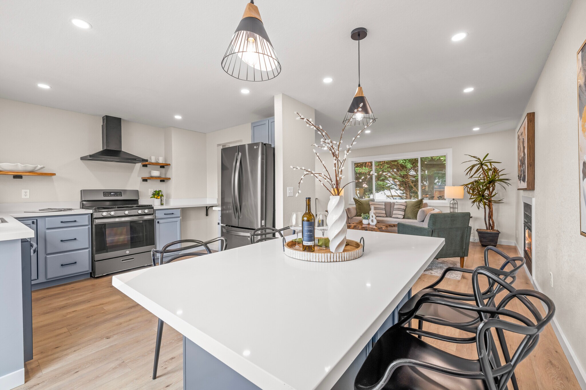 Building Photo - 920 207th Pl SE