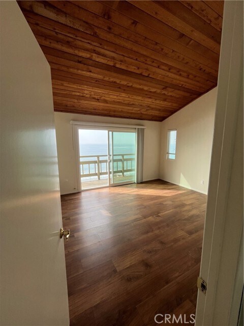 Building Photo - 1532 Neptune Ave