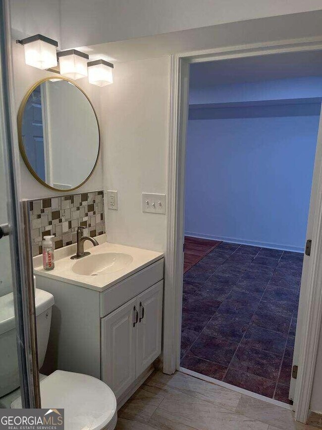 Building Photo - 3246 Mar Lanta Dr