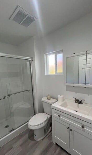 Building Photo - 3414 Bayberry Dr