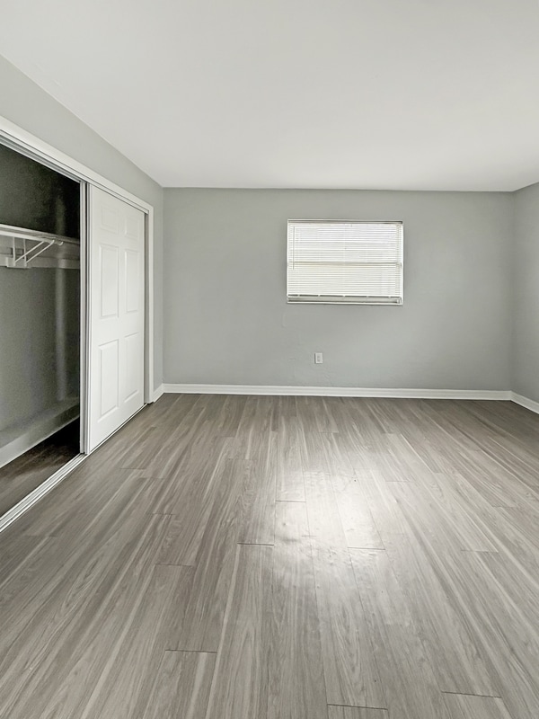 Building Photo - 2505 Hanson St