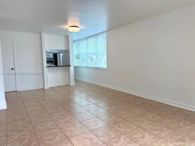 Building Photo - 9431 Live Oak Pl