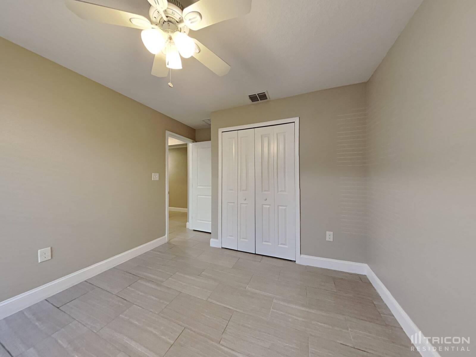Building Photo - 3140 Tiburon Ln