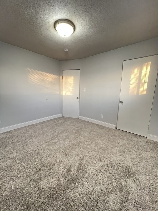 Building Photo - 5798 Howe Rd