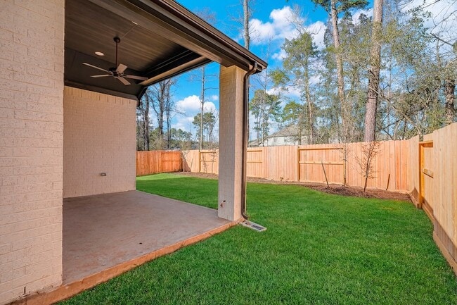 Building Photo - 564 Tawny Rim Dr