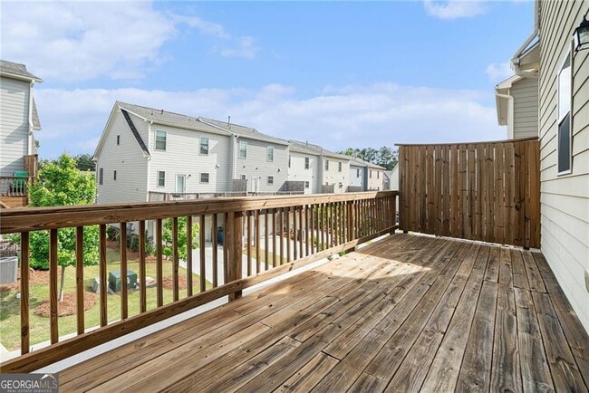 Building Photo - 3320 Reagan Way