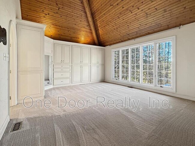 Building Photo - 109 Elizabeth Meriwether