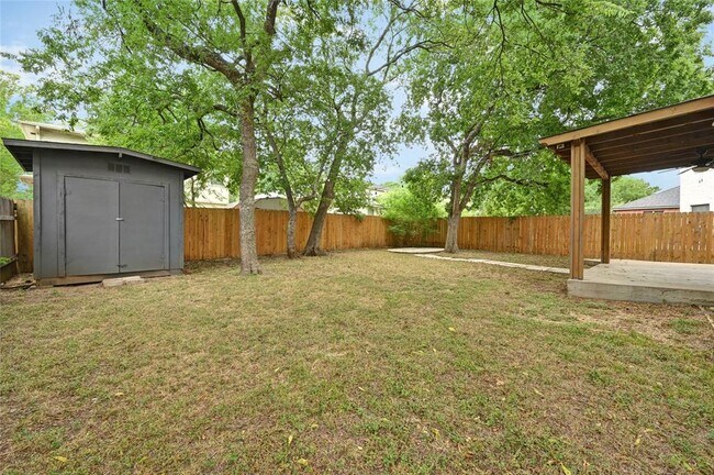 Building Photo - 2217 Riker Ridge Trail