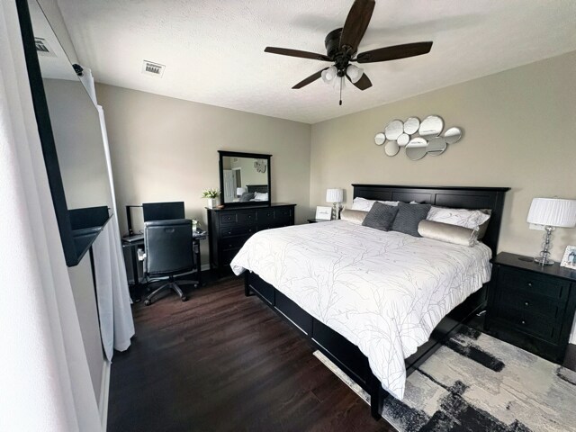 Building Photo - 1247 Park Run Dr