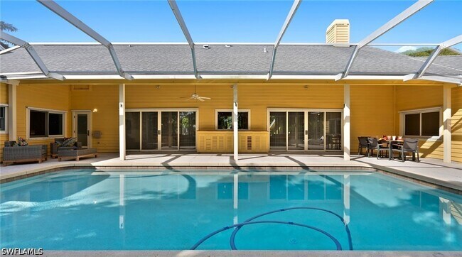 Building Photo - 586 Yucca Rd