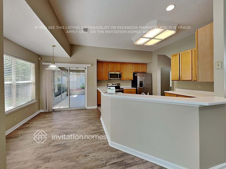 Building Photo - 209 Crooked Ct