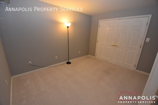 Building Photo - 7 Woodbent Dr