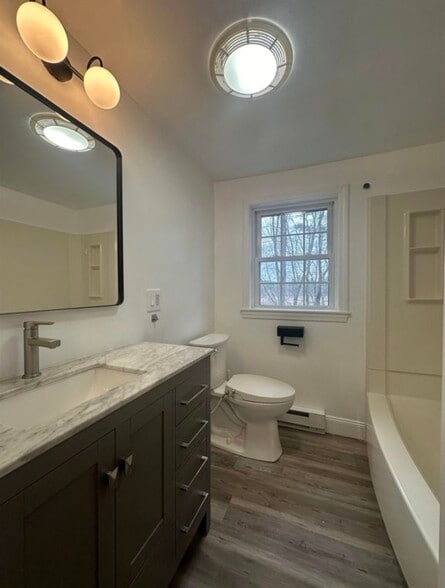 Building Photo - 46 Atwood Rd