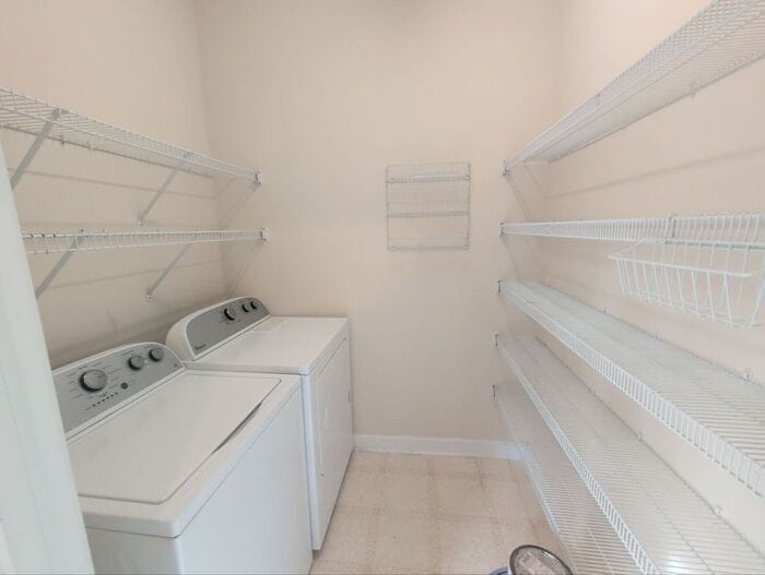 Building Photo - 7303 Bonnie Ridge Ct