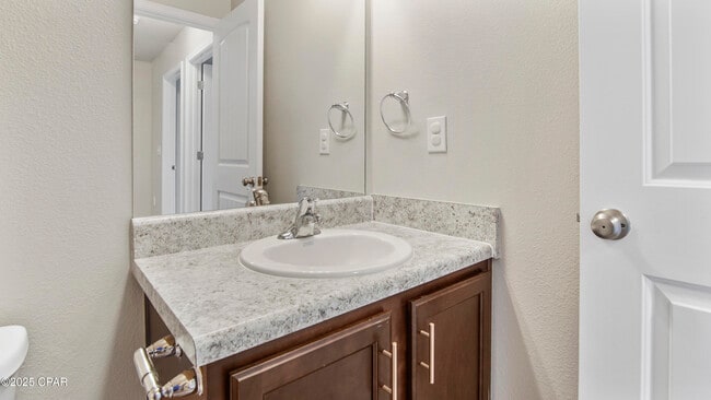 Building Photo - 5780 Callaway Cir