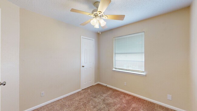 Building Photo - 2 WEEKS FREE + $1,375 RENT IMPROVEMENT!!!