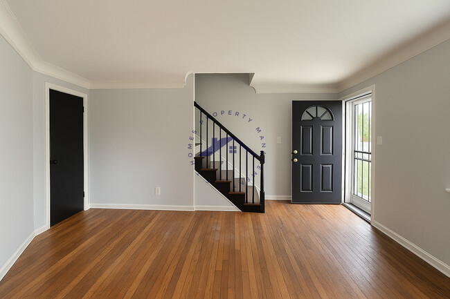 Building Photo - 377 Merton Rd