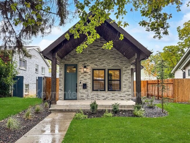 Primary Photo - 2206 N 20th St