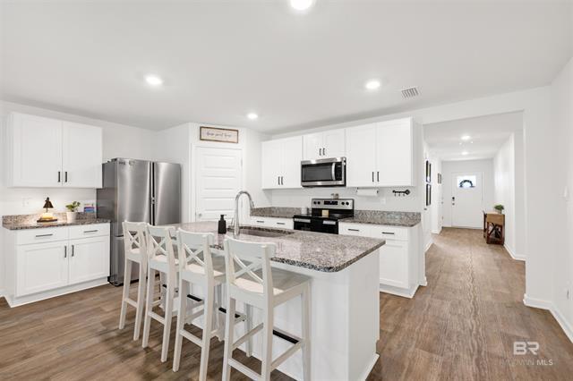 Building Photo - 11113 Elemis Dr