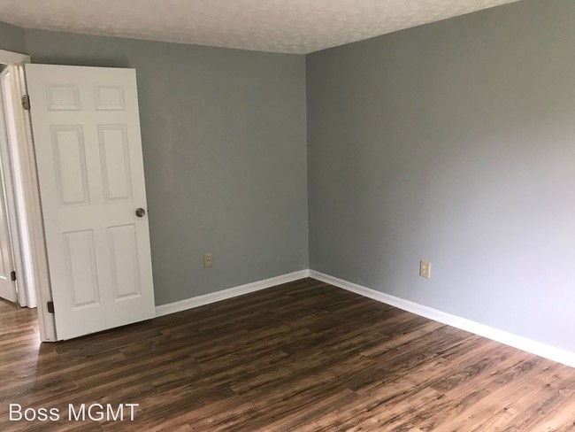 Building Photo - 3 br, 1.5 bath House - 6970 Endsleigh Dr.