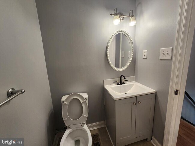 Building Photo - 4703 Rookewood Pl