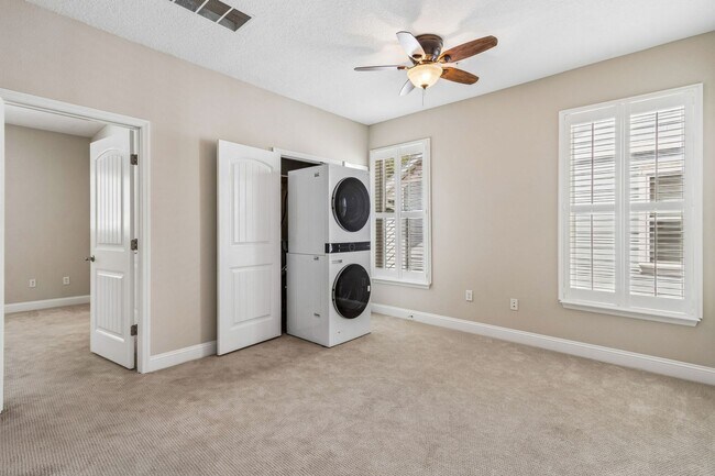 Building Photo - Coastal Luxury Townhome in Gated Amelia Island Community with Elevator & Garage