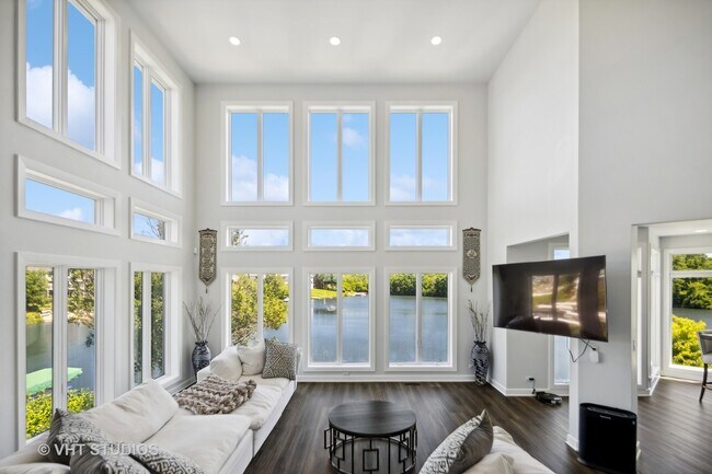Building Photo - 13161 Wood Duck Dr