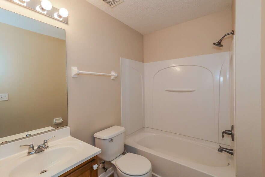 Building Photo - 7753 Highchair Ln