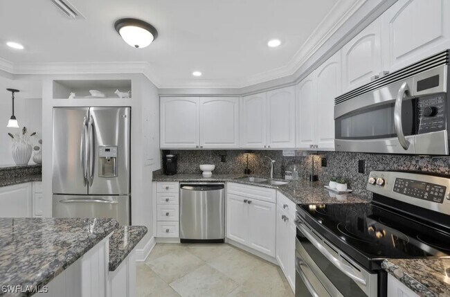 Building Photo - 5 Bluebill Ave