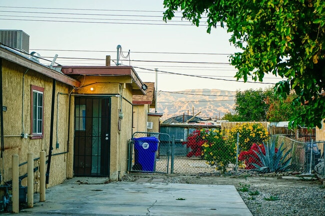 Building Photo - 84176 Corregidor Ave