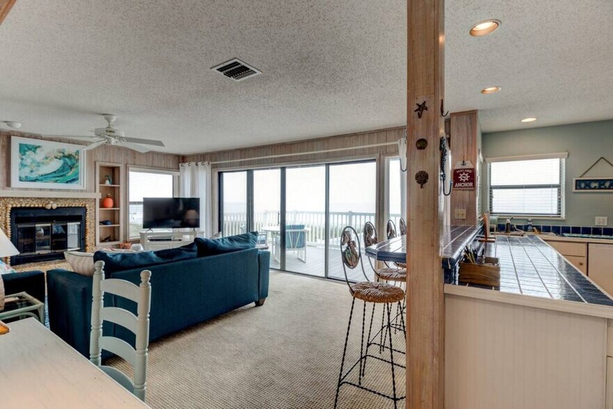 Building Photo - 59 Oceanside Dr