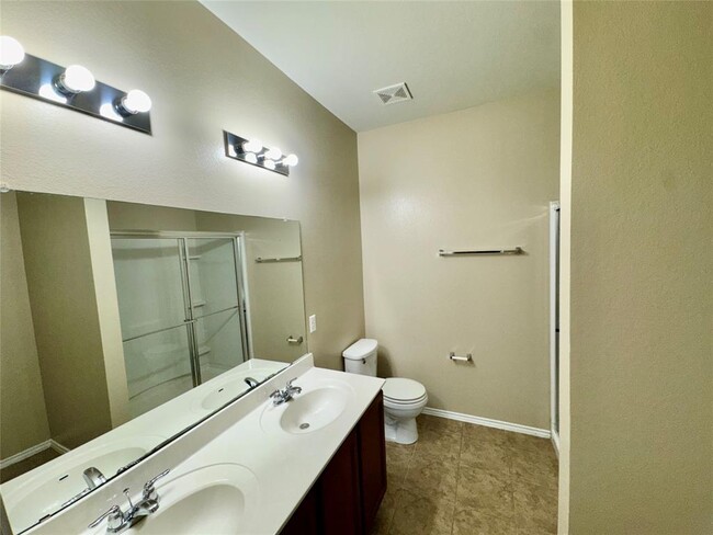 Building Photo - 5716 Knoll Pines Pass