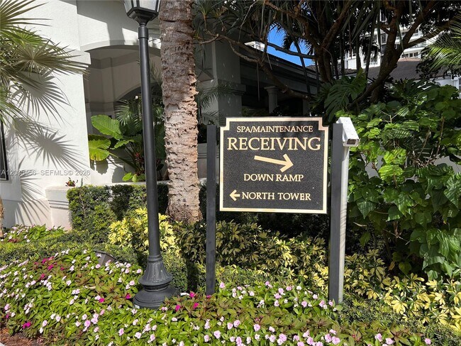 Building Photo - 21055 Yacht Club Dr