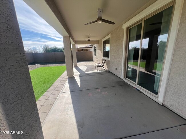 Building Photo - 739 N 156th Ln