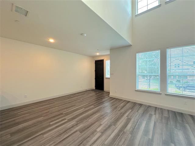 Building Photo - 929 Utica Dr