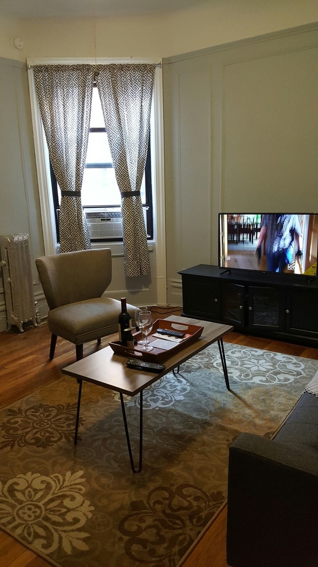 Interior Photo - 45 Tiemann Place