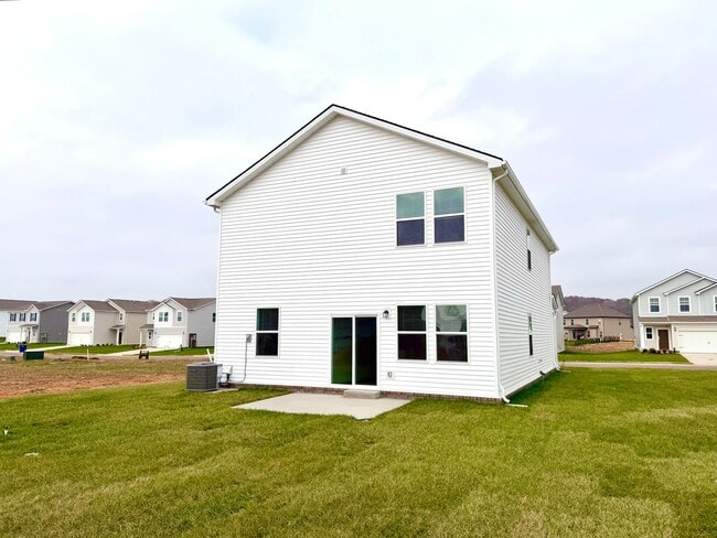 Building Photo - 900 Moray Ln