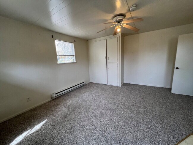 Building Photo - Studio in Forsyth