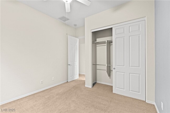 Building Photo - 2685 La Boutique St