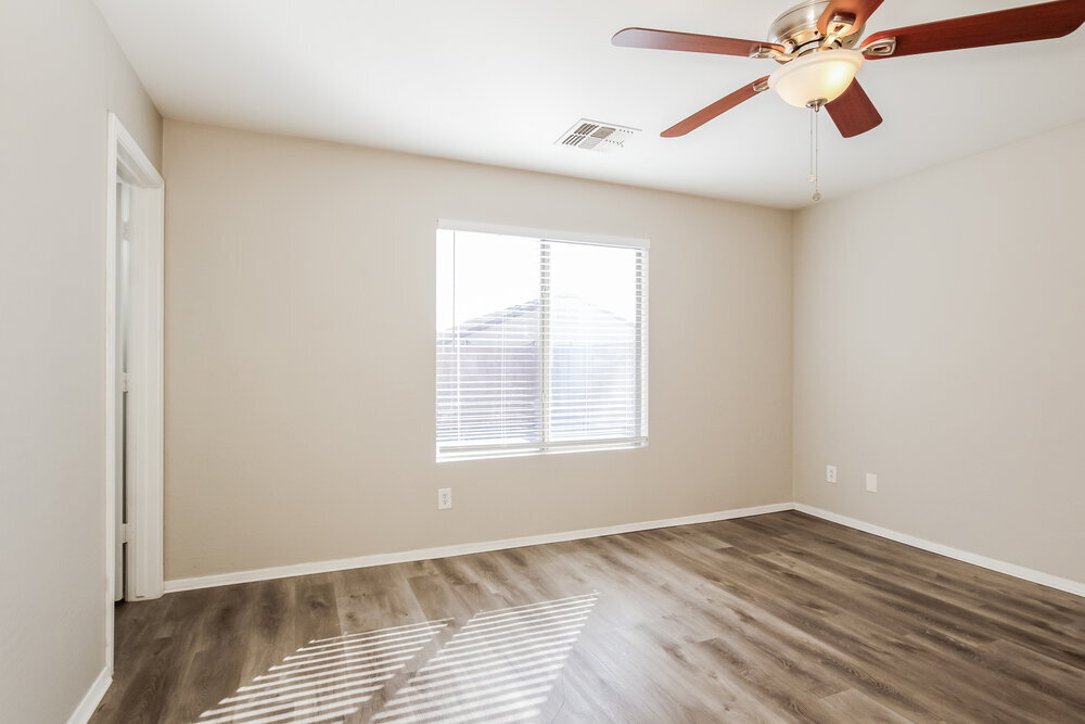 Building Photo - 16015 W Sierra St