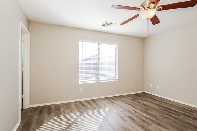 Building Photo - 16015 W Sierra St