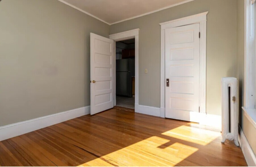 Building Photo - 11 Faxon St